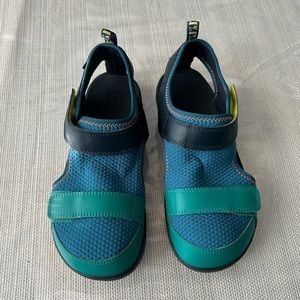 TEVA UNISEX child k hurricane seekado sandal